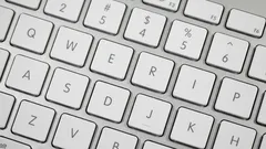 Warum sind die Buchstaben auf der Tastatur nicht alphabetisch angeordnet: Eine Antwort aus der Vergangenheit
