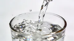 Ist die 2-Liter-Regel ein Mythos? Wie man täglich richtig Wasser trinkt